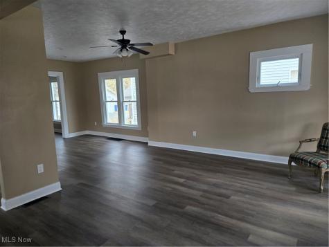 2294 E 100th Street Cleveland OH 44106
