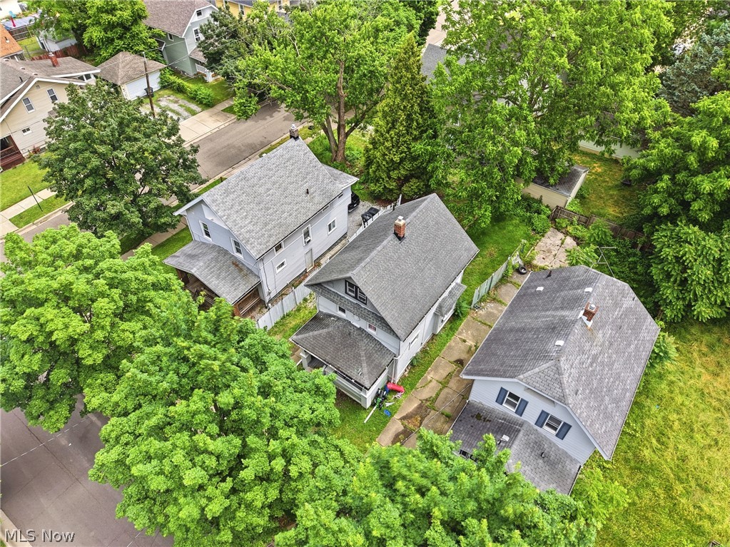 317 Black Street Akron OH 44306