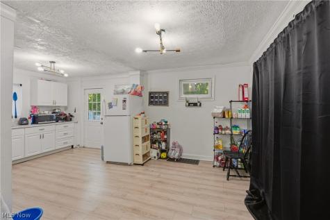 317 Black Street Akron OH 44306