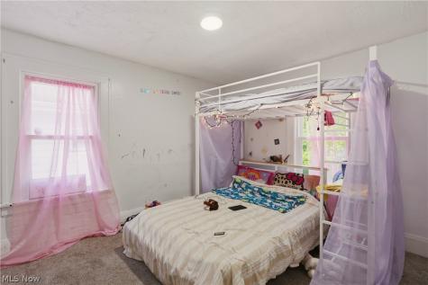 317 Black Street Akron OH 44306