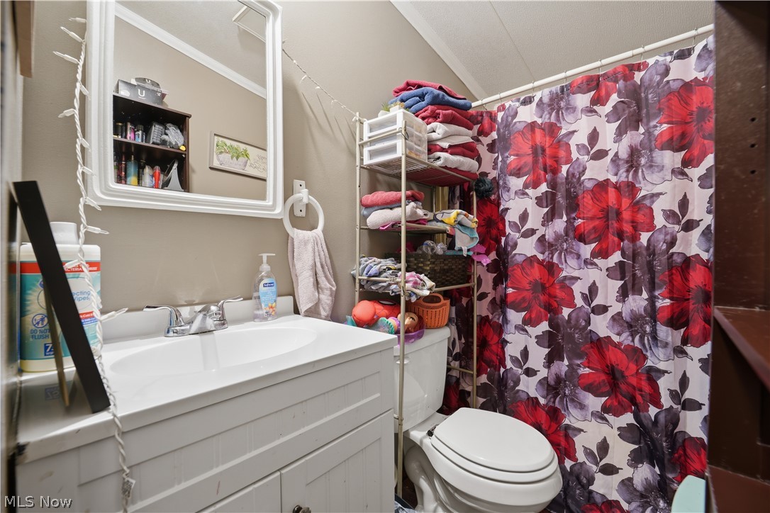 11 Caroll Avenue Orwell OH 44076