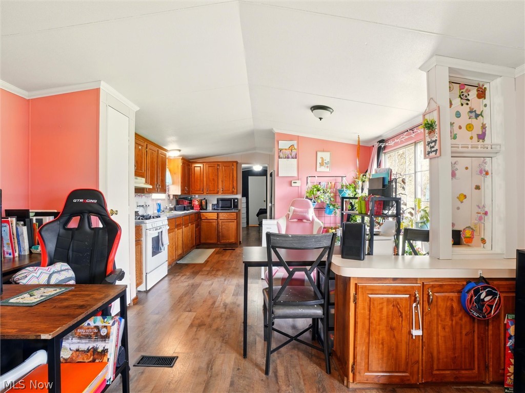 11 Caroll Avenue Orwell OH 44076