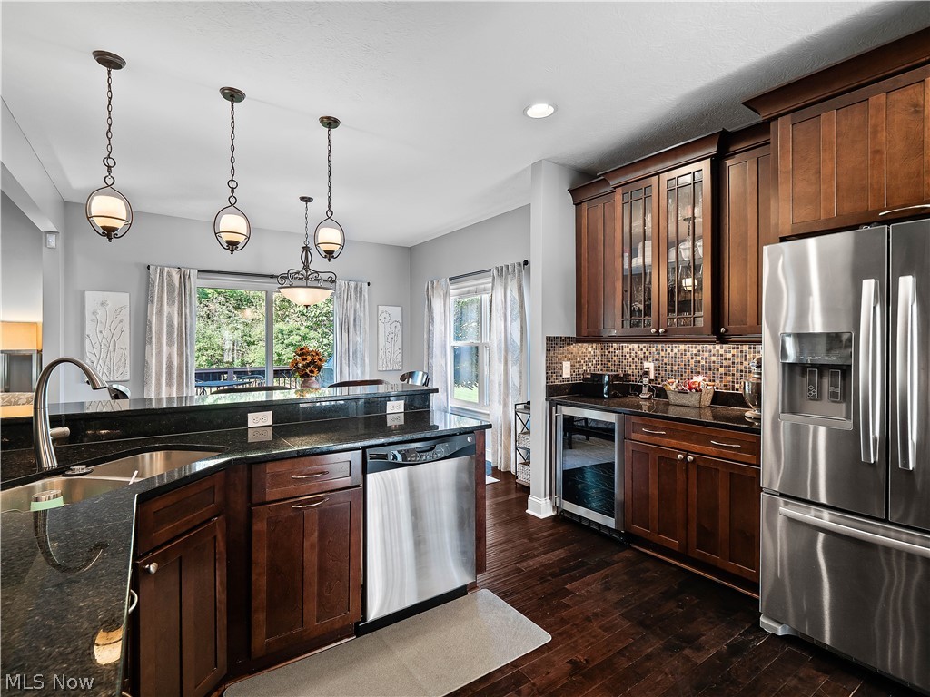 2538 N Long Road Avon OH 44011