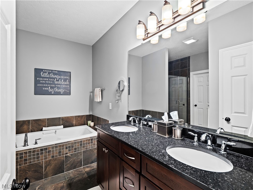 2538 N Long Road Avon OH 44011