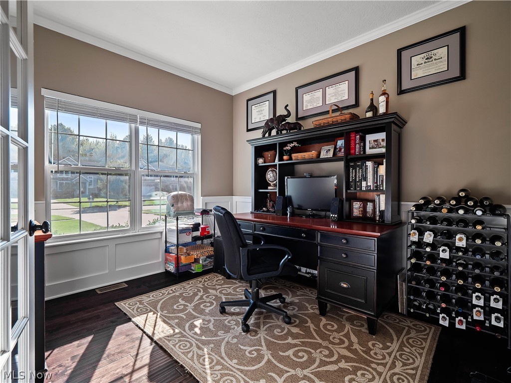 2538 N Long Road Avon OH 44011