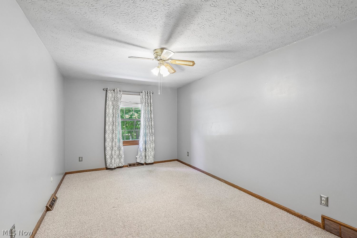 7900 Gatewood Oval Gates Mills OH 44040