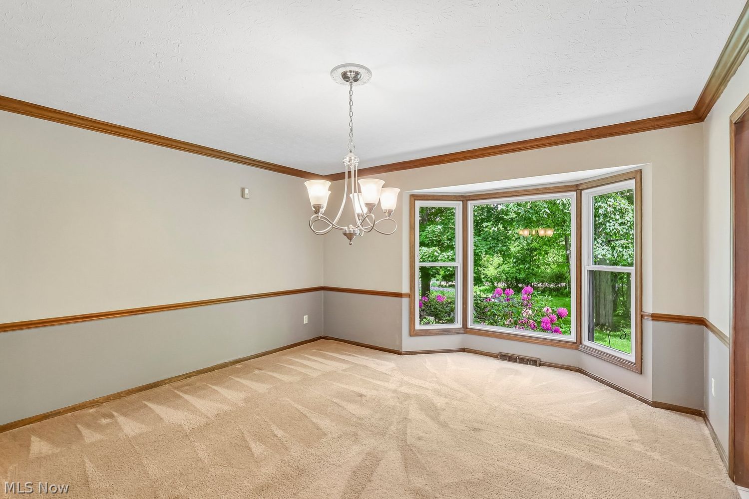 7900 Gatewood Oval Gates Mills OH 44040