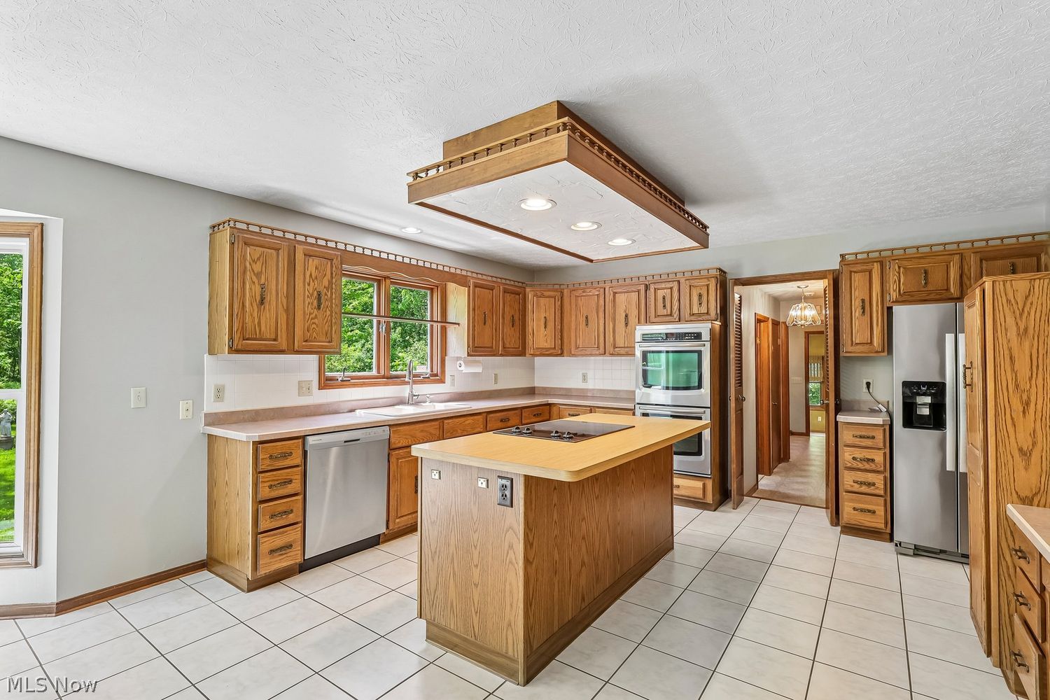 7900 Gatewood Oval Gates Mills OH 44040