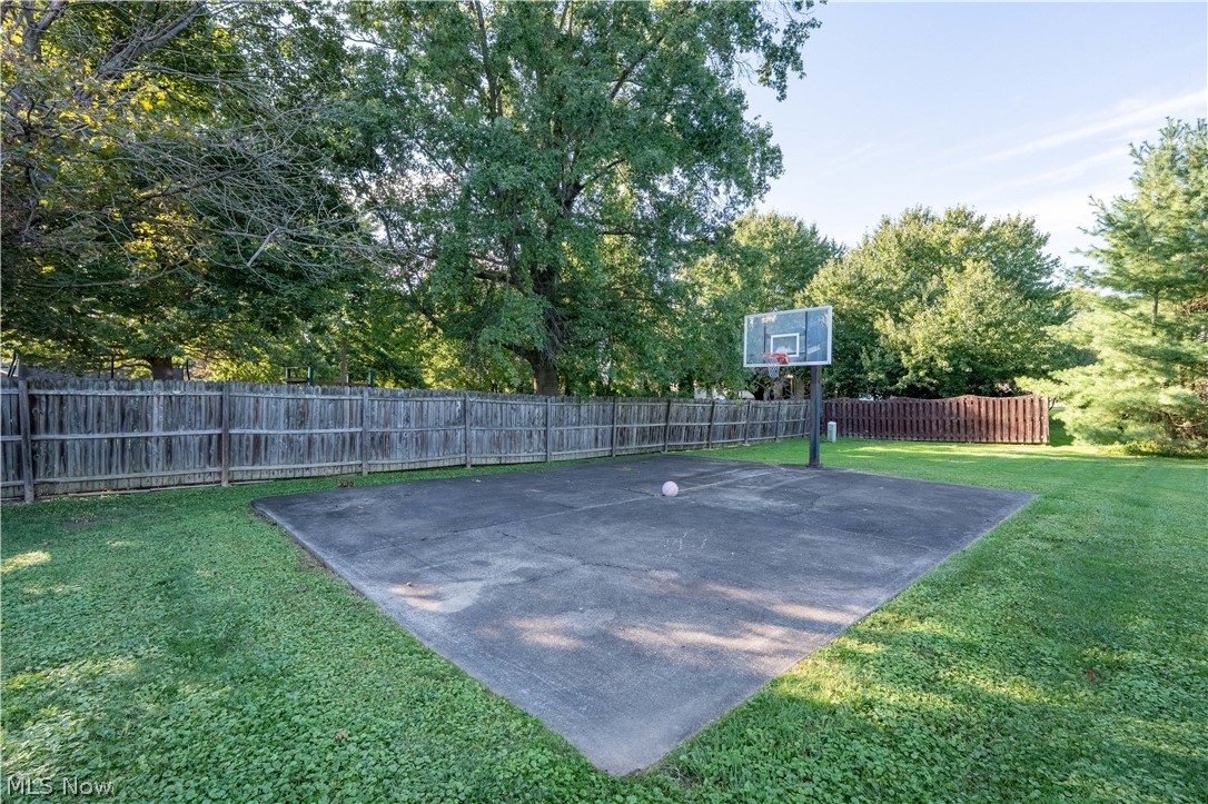 3388 Swallow Hollow Drive Poland OH 44514