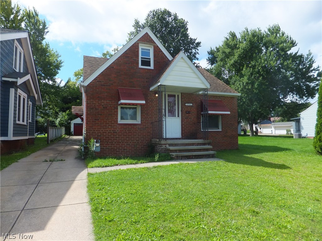 5903 Bradley Avenue Parma OH 44129