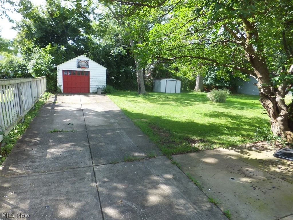 5903 Bradley Avenue Parma OH 44129