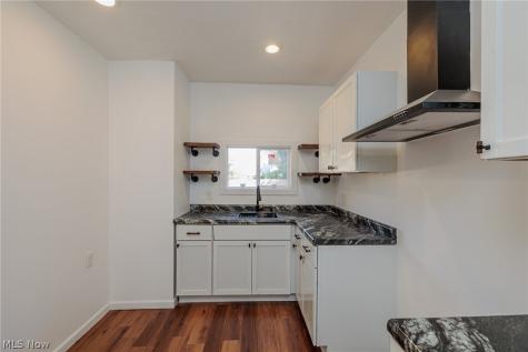 3353 W 84th Street Cleveland OH 44102