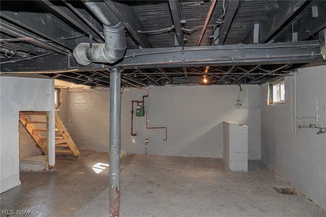 3353 W 84th Street Cleveland OH 44102