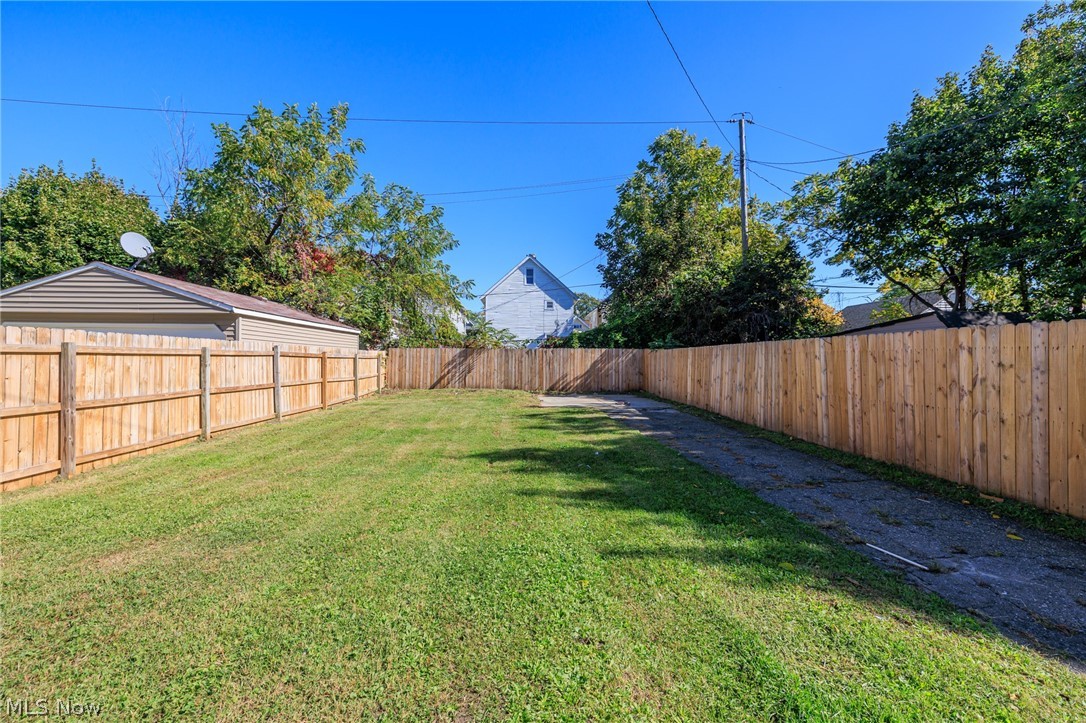3353 W 84th Street Cleveland OH 44102