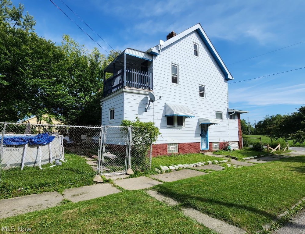 12903 Oakfield Avenue Cleveland OH 44105