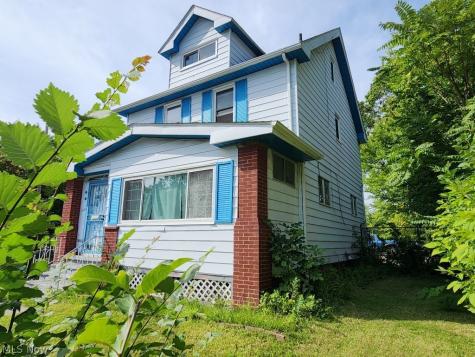 12903 Oakfield Avenue Cleveland OH 44105