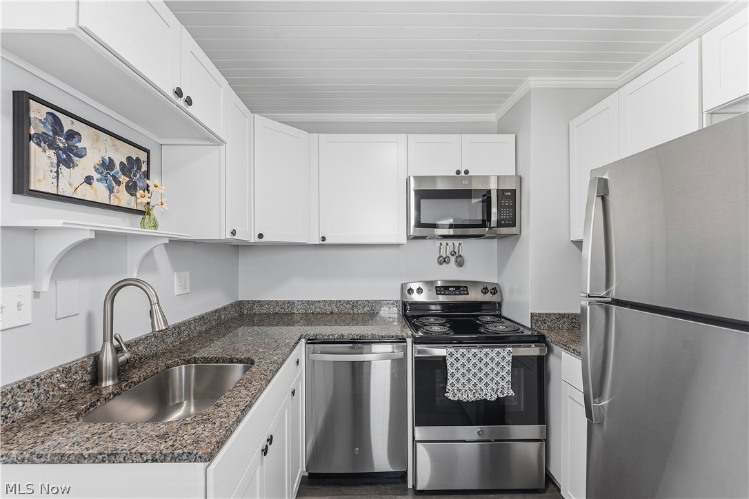 439 Independence Street Fairport Harbor OH 44077