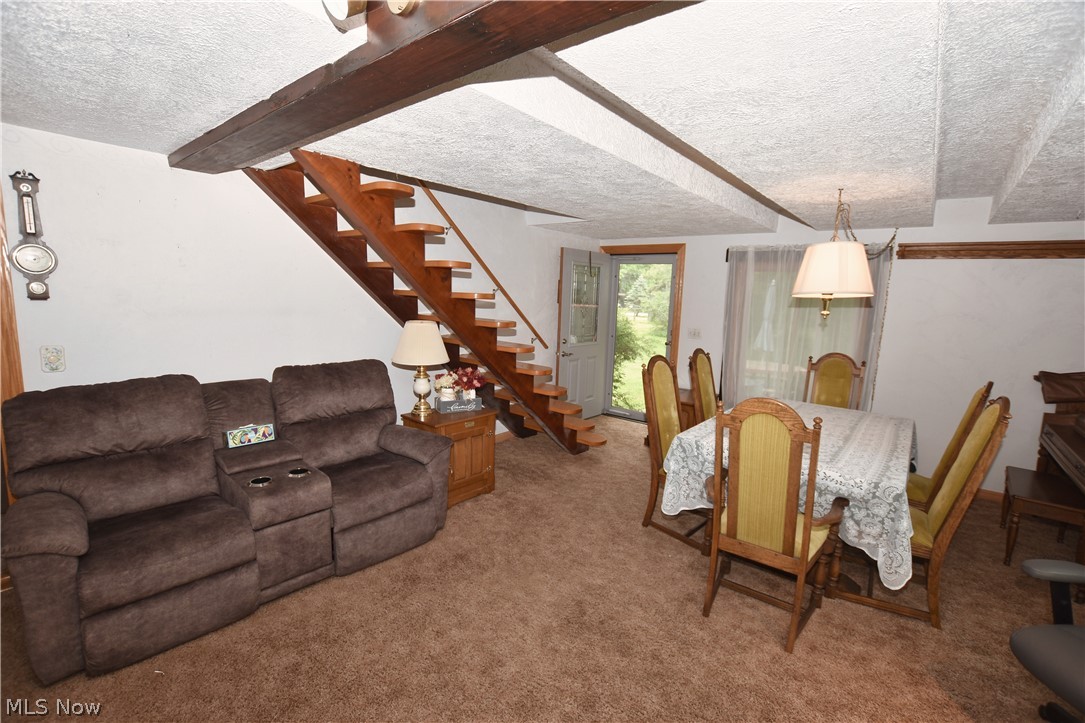1214 Arrowhead Drive SW Dellroy OH 44620