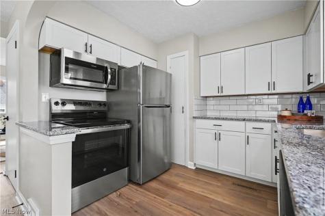 2697 8th Street Cuyahoga Falls OH 44221
