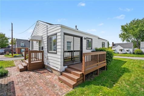 2697 8th Street Cuyahoga Falls OH 44221