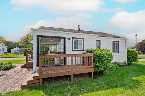 2697 8th Street Cuyahoga Falls OH 44221