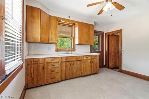 4645 Kendal Street SW Canton OH 44706