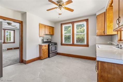 4645 Kendal Street SW Canton OH 44706