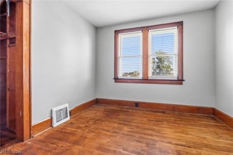 4645 Kendal Street SW Canton OH 44706