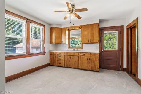4645 Kendal Street SW Canton OH 44706
