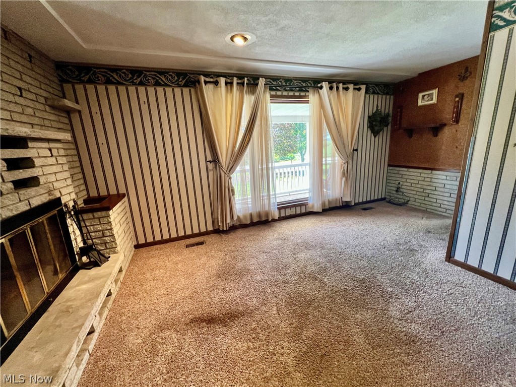 2674 State Route 152 Dillonvale OH 43917