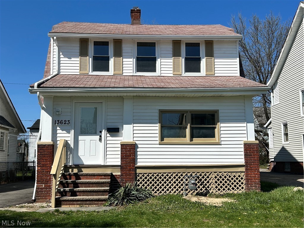 13623 Thornhurst Avenue Garfield Heights OH 44105