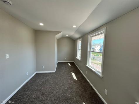 13623 Thornhurst Avenue Garfield Heights OH 44105