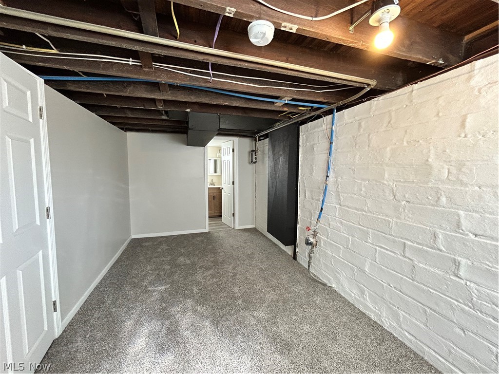 13623 Thornhurst Avenue Garfield Heights OH 44105