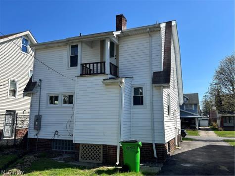 13623 Thornhurst Avenue Garfield Heights OH 44105