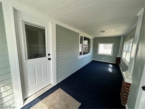 13623 Thornhurst Avenue Garfield Heights OH 44105