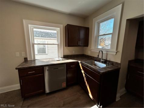 13623 Thornhurst Avenue Garfield Heights OH 44105