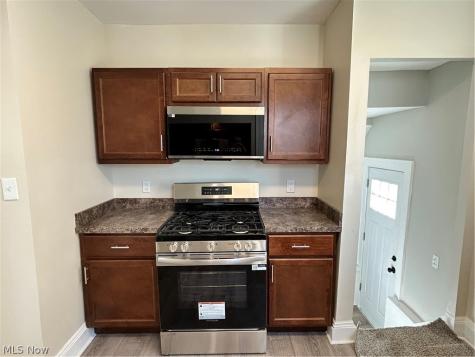 13623 Thornhurst Avenue Garfield Heights OH 44105