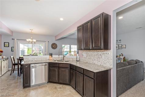 10412 Redbud Drive Aurora OH 44202