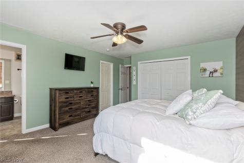 10412 Redbud Drive Aurora OH 44202