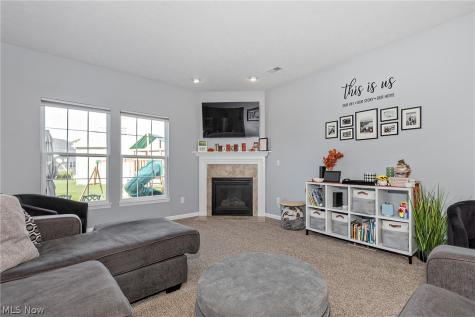 10412 Redbud Drive Aurora OH 44202