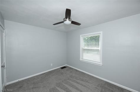 1699 Redwood Avenue Akron OH 44301