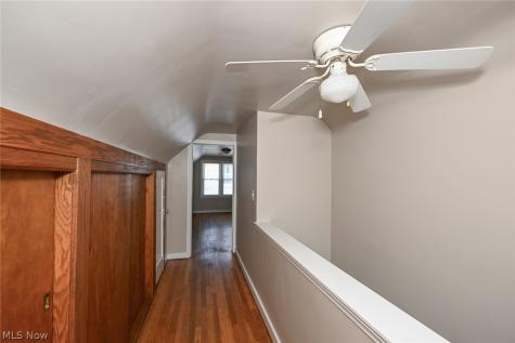 1699 Redwood Avenue Akron OH 44301