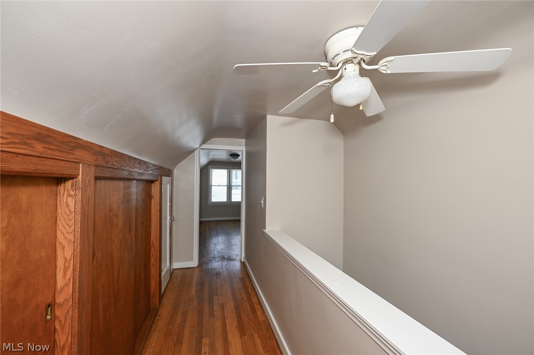1699 Redwood Avenue Akron OH 44301