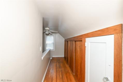 1699 Redwood Avenue Akron OH 44301