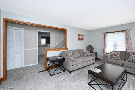 1699 Redwood Avenue Akron OH 44301