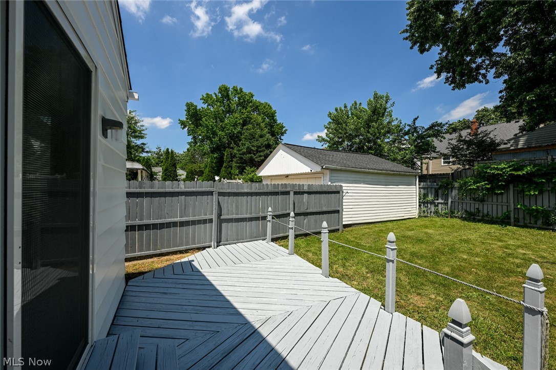 1699 Redwood Avenue Akron OH 44301