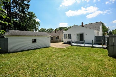 1699 Redwood Avenue Akron OH 44301