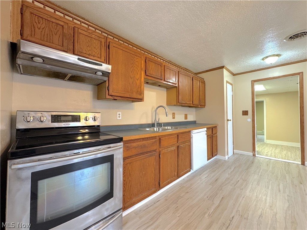 18066 Hillcrest Drive Lake Milton OH 44429