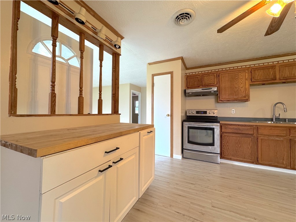 18066 Hillcrest Drive Lake Milton OH 44429