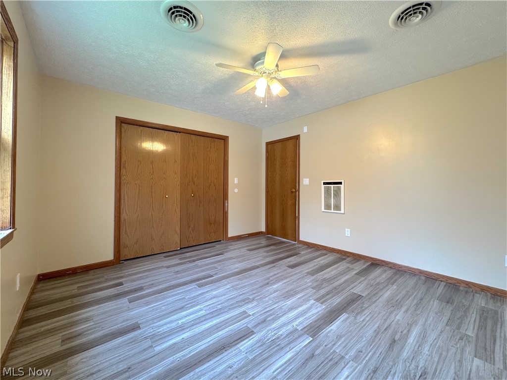 18066 Hillcrest Drive Lake Milton OH 44429
